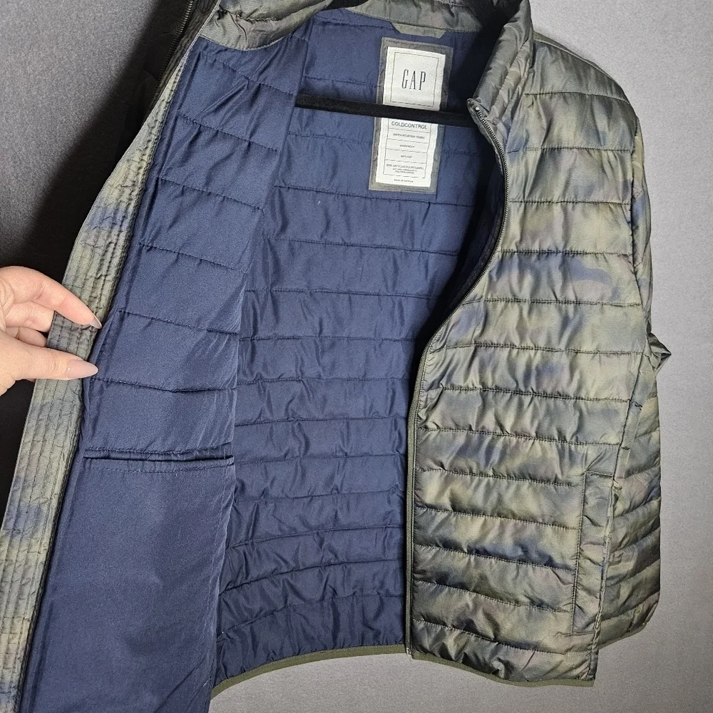 GAP Men's Medium ColdControl Lightweight Puffer Jacket Water Resist GREEN CAMO